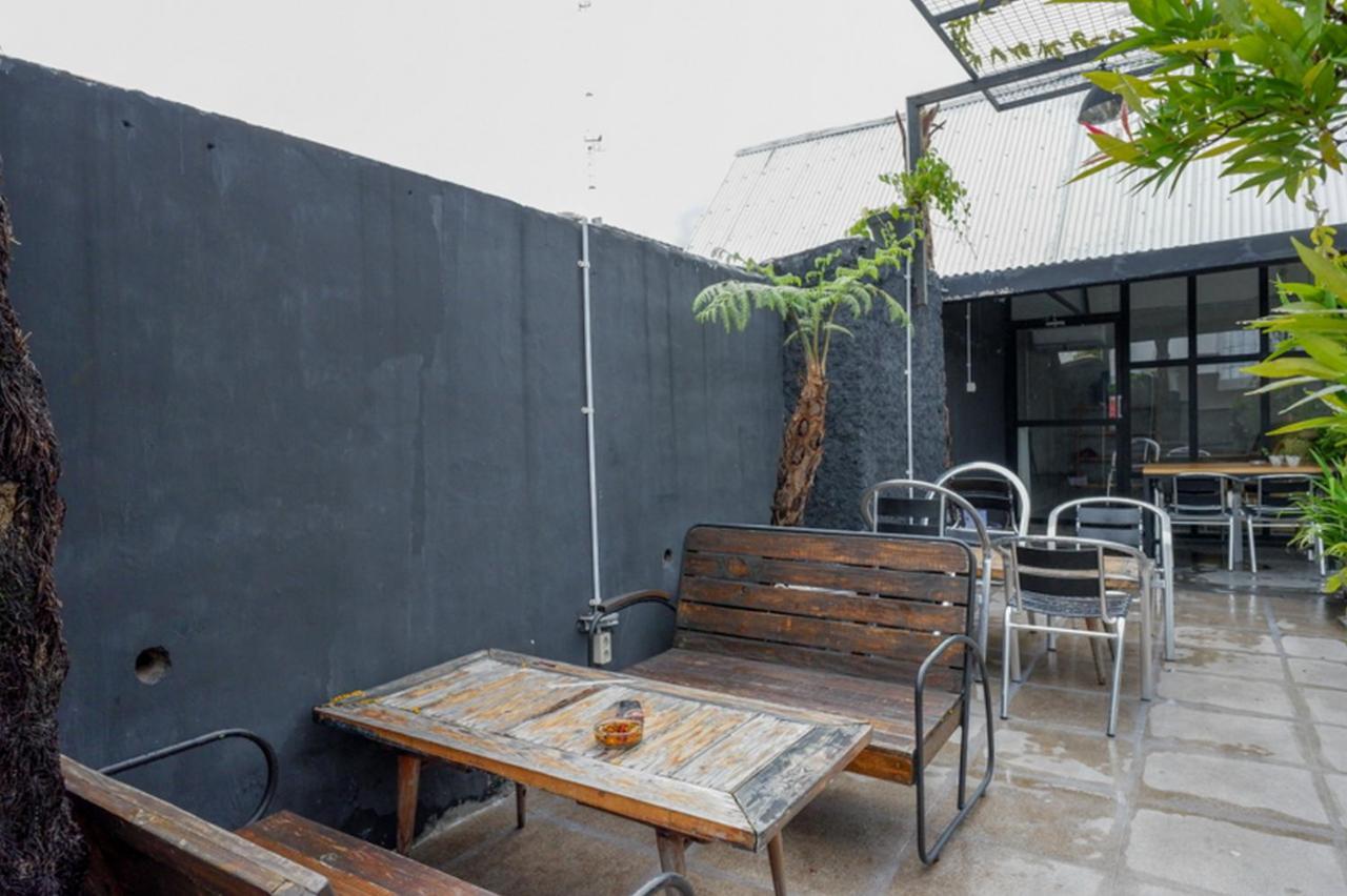 Reddoorz @ Demangan Sari Residence Pakualaman Экстерьер фото